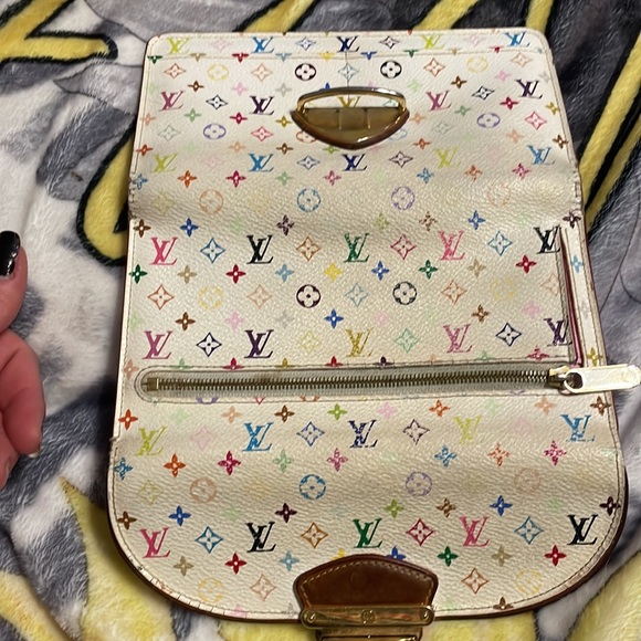 Louis Vuitton wallet - Picture 6 of 9